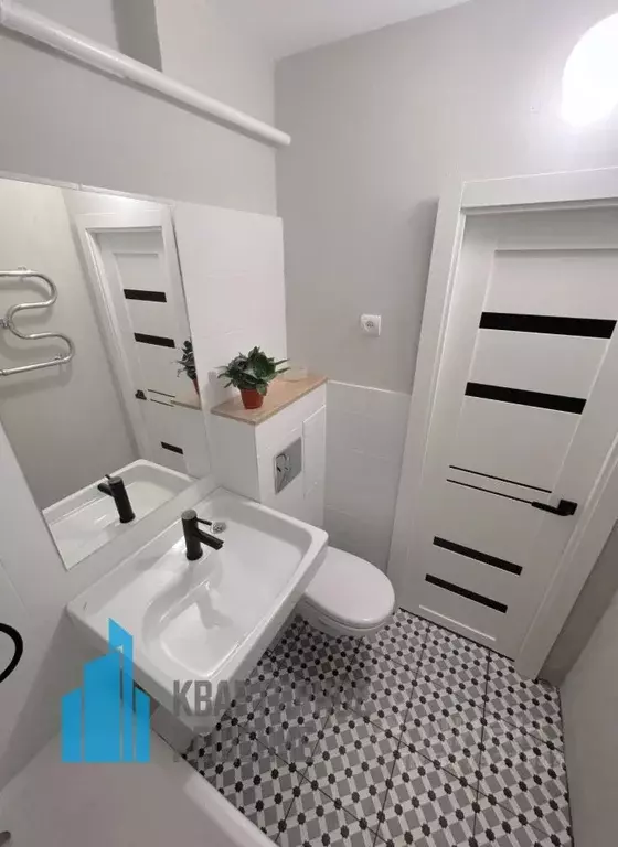 1-к кв. Омская область, Омск Нефтезаводская ул., 32 (30.8 м) - Фото 1