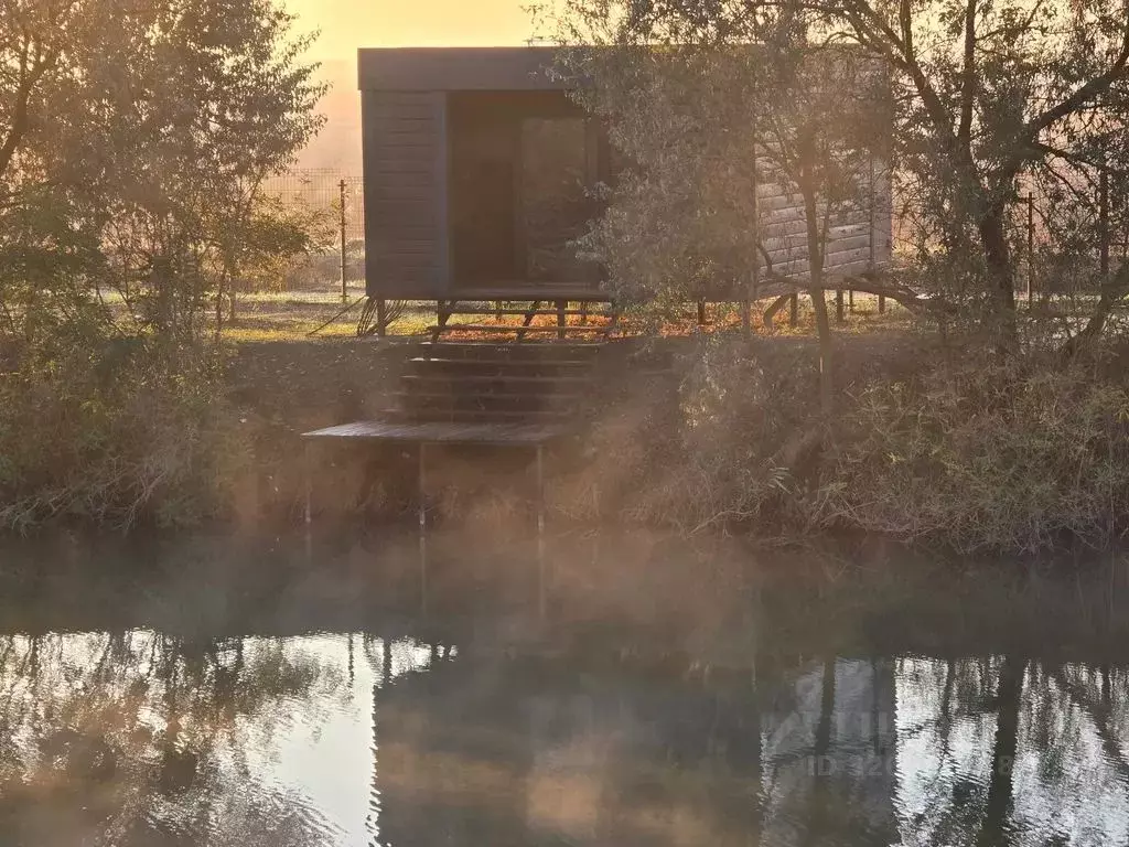 Дом в Краснодарский край, Славянский район, Голубая Нива с/пос, пос. ... - Фото 1