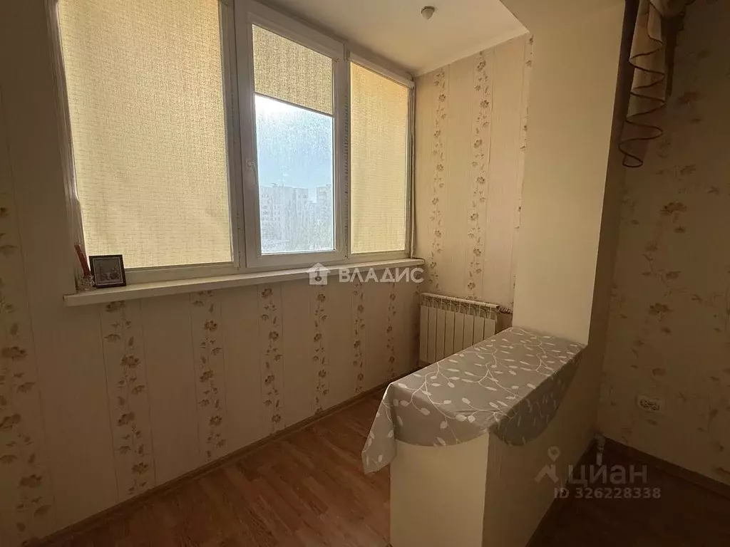 3-к кв. Белгородская область, Белгород ул. Губкина, 39 (60.1 м) - Фото 2