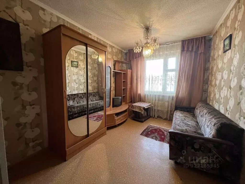 Комната Хакасия, Черногорск ул. Калинина, 4 (12.0 м) - Фото 0