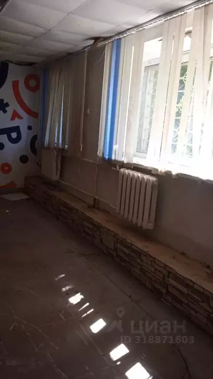 Помещение свободного назначения в Удмуртия, Ижевск Красногеройская ... - Фото 1