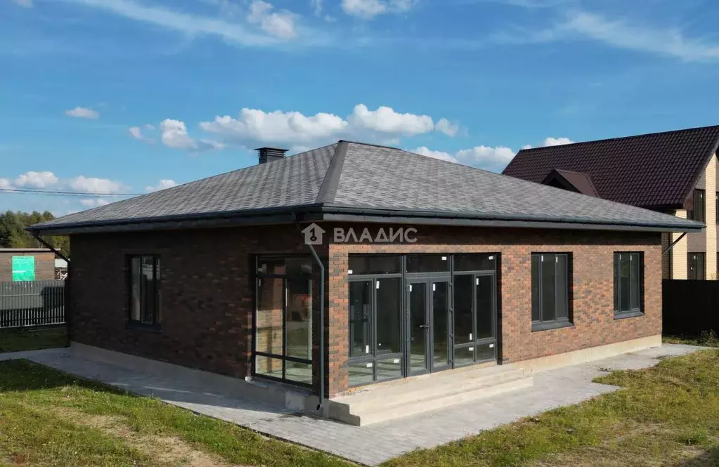 Дом в Калужская область, Боровский муниципальный округ, Совьяки с/пос, ... - Фото 1