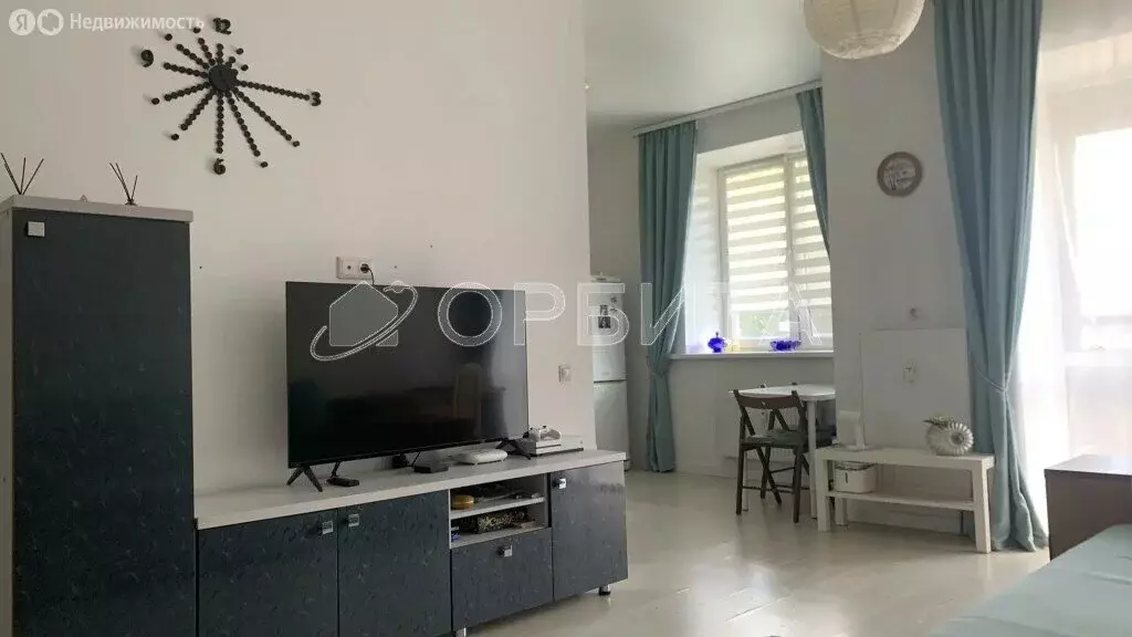 Квартира-студия: Тюмень, Полевая улица, 105к2 (37.4 м) - Фото 1