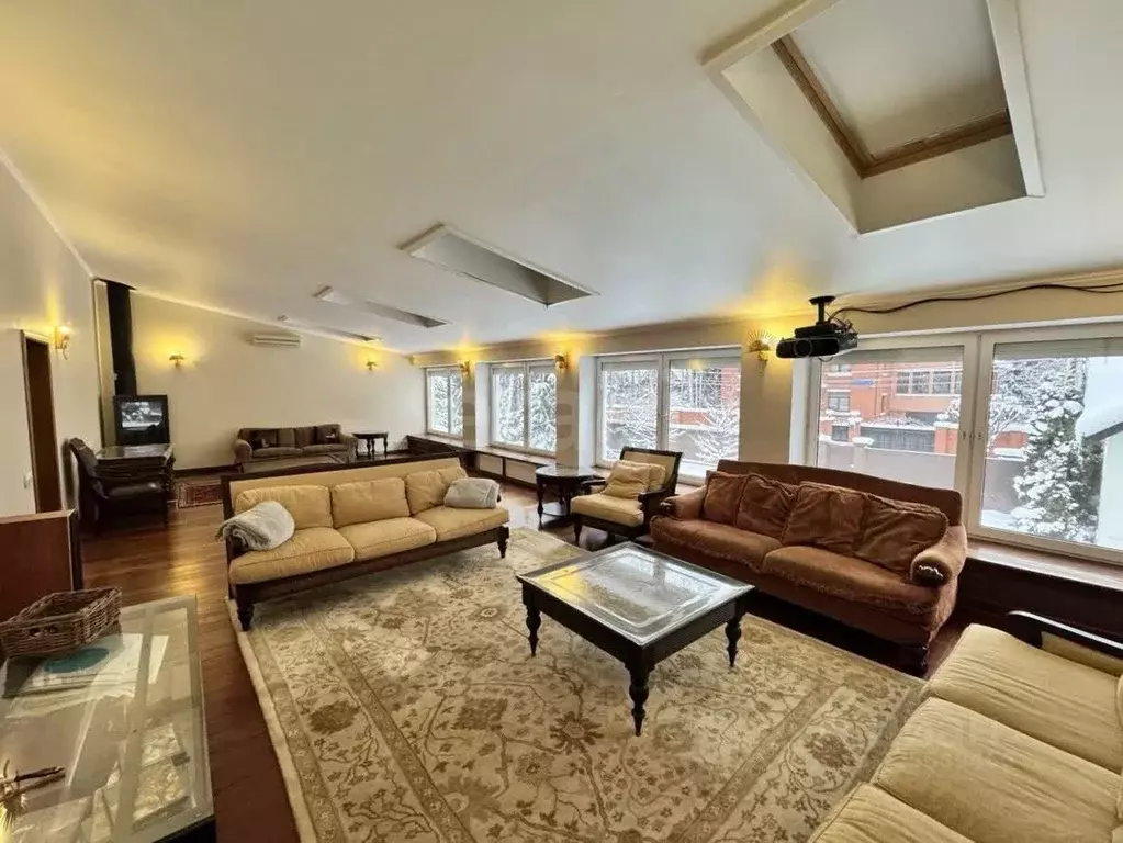 Дом в Москва Творчество ДНП, 24 (961 м) - Фото 1