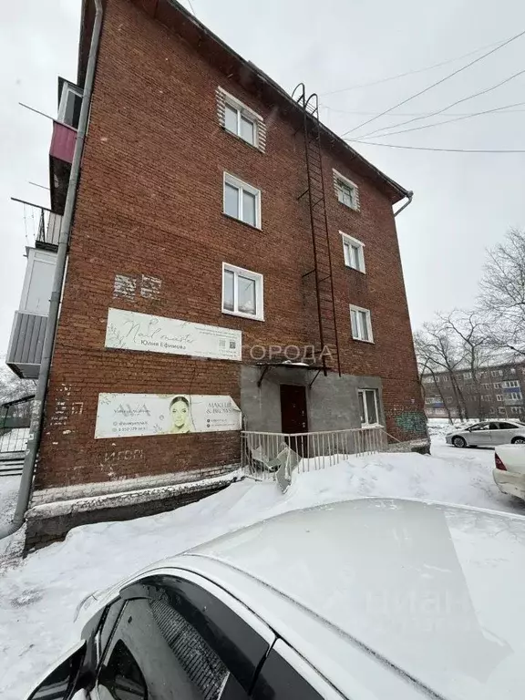 Офис в Кемеровская область, Киселевск Студенческая ул., 15 (100 м) - Фото 1