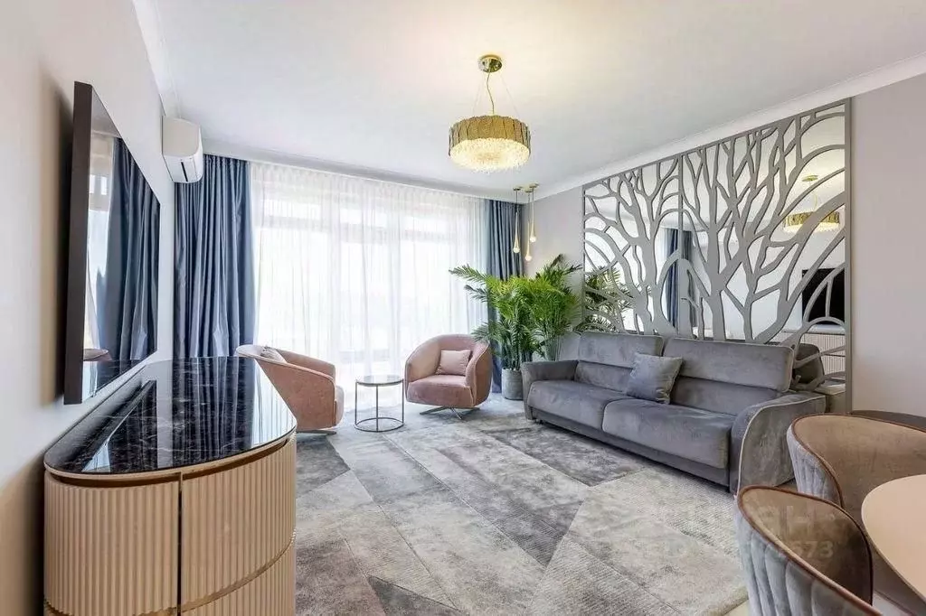 4-к кв. Краснодарский край, Сочи Центральный мкр, ул. Роз, 52 (152.0 ... - Фото 1