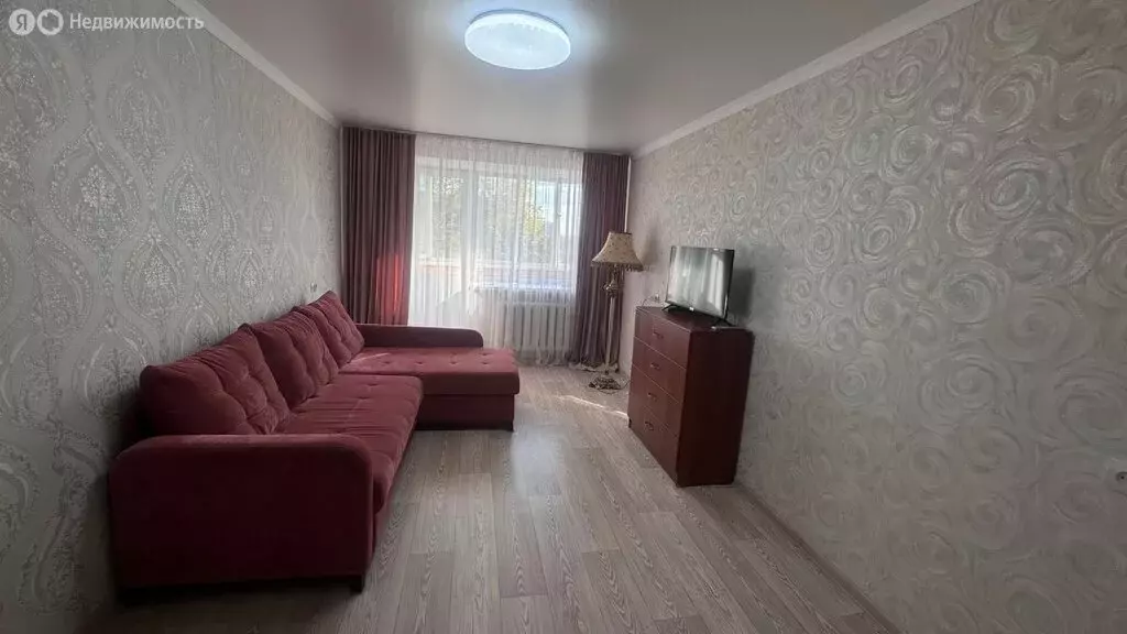 2-комнатная квартира: Октябрьский, улица Герцена, 16 (43 м) - Фото 1