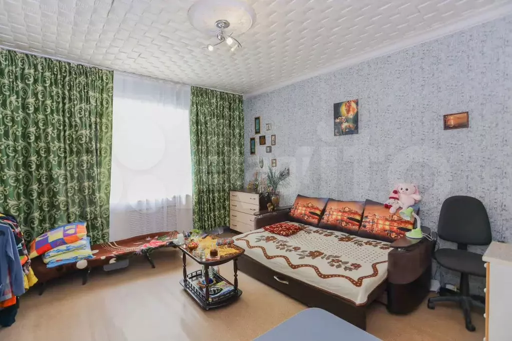 Комната 23 м в 3-к., 2/2 эт. - Фото 1