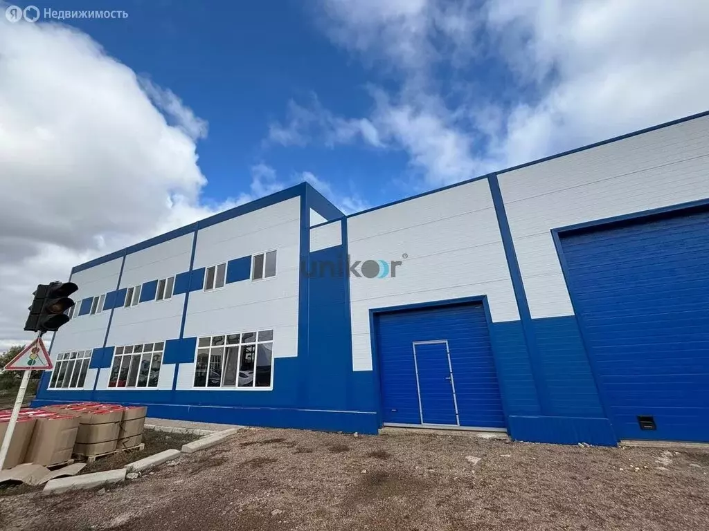 Помещение свободного назначения (1256 м) - Фото 2