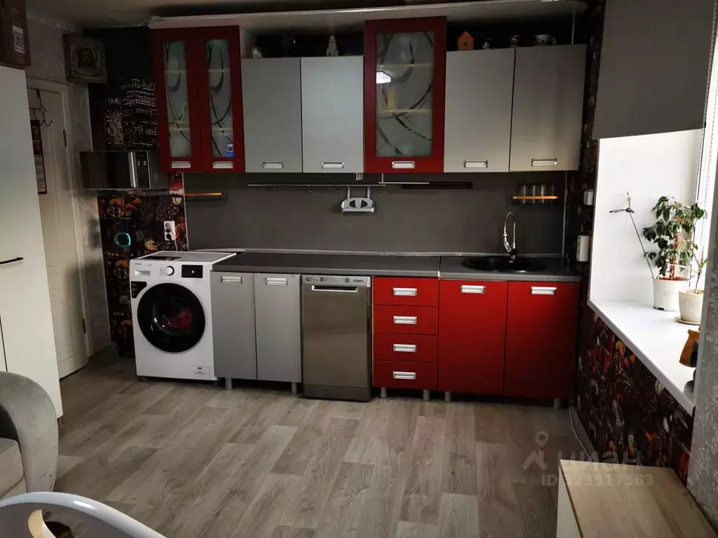 3-к кв. Томская область, Томск д. Лоскутово, Светлый пер., 4 (66.5 м) - Фото 1