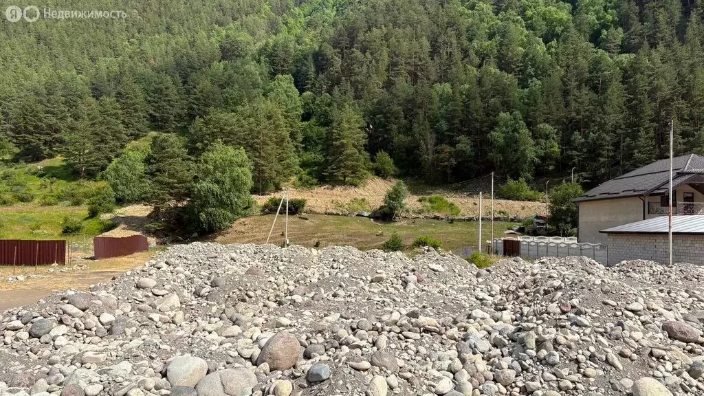 Участок в село Эльбрус, Эльбрусская улица (9.07 м) - Фото 1