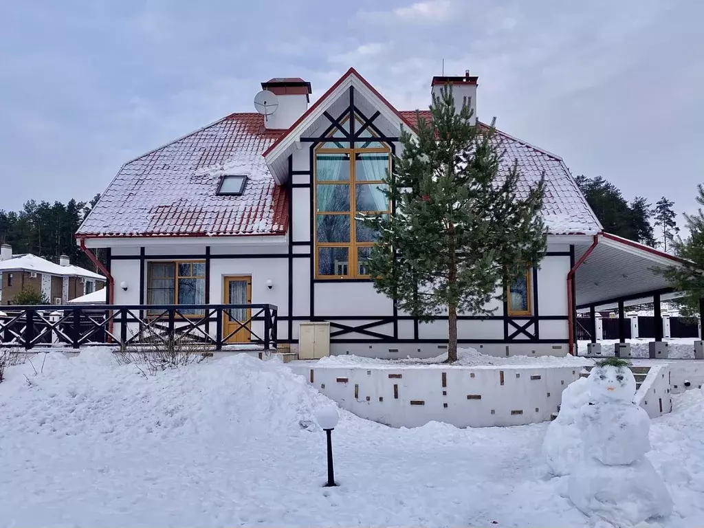 Дом в Ленинградская область, Выборгский район, Рощинское городское ... - Фото 0
