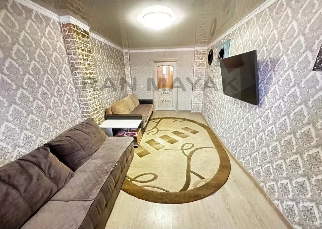 2-к кв. Адыгея, Майкоп ул. Чкалова, 65 (58.8 м) - Фото 0
