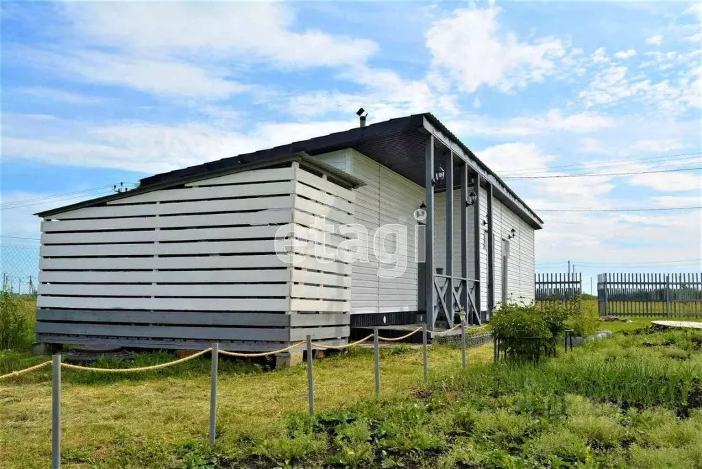 Участок в Башкортостан, Стерлитамакский район, д. Казадаевка ул. ... - Фото 1