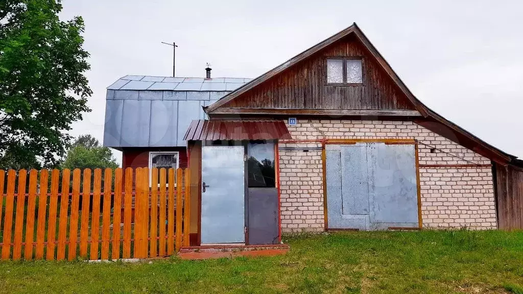 Дом 200 м на участке 28,5 сот. - Фото 0
