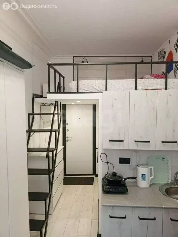 Квартира-студия: Санкт-Петербург, улица Куйбышева, 29 (12 м) - Фото 0