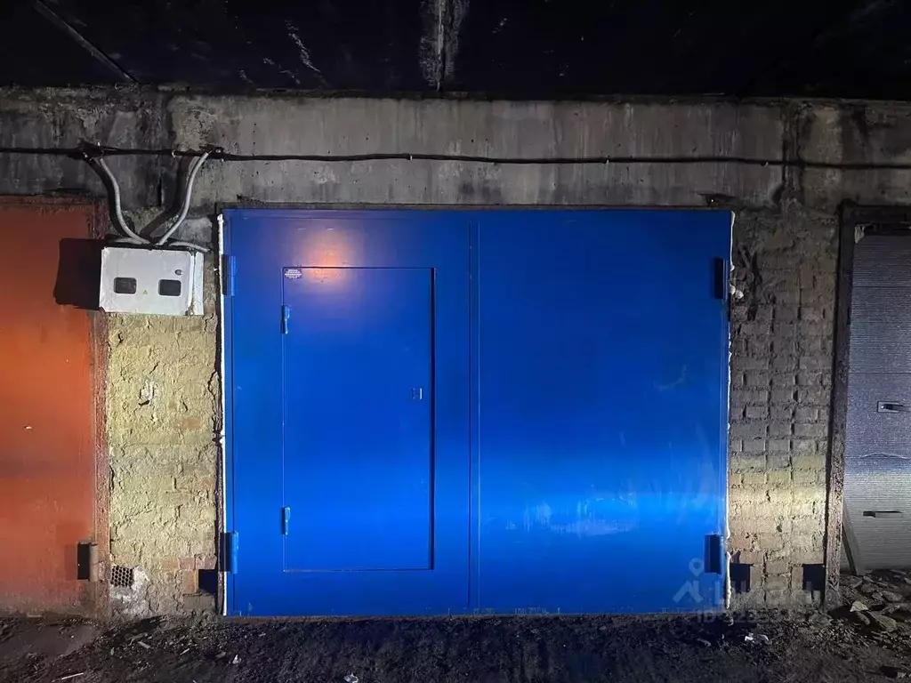 Гараж в Красноярский край, Красноярск ул. Марковского, 80 (18 м) - Фото 1