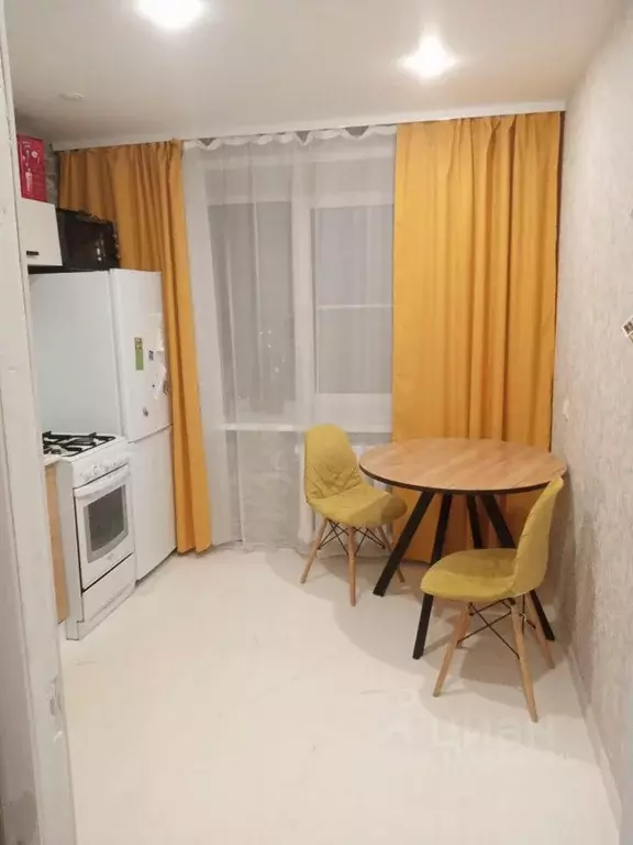 1-к кв. Тверская область, Тверь ул. Орджоникидзе, 49к7 (35.0 м) - Фото 1