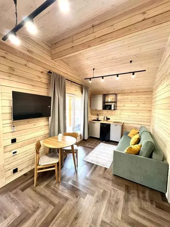 Комната Алтай, Чемальский район, пос. Усть-Сема ул. Чуйская, 1 - Фото 1