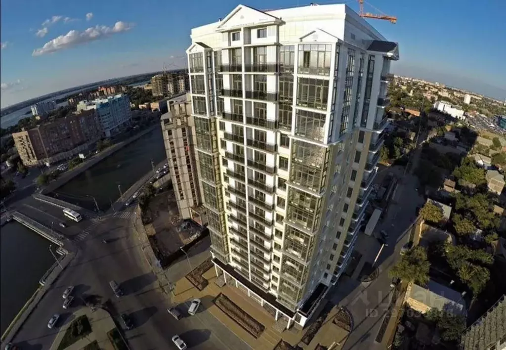 2-к кв. Астраханская область, Астрахань Донбасская ул., 3 (60.0 м) - Фото 1