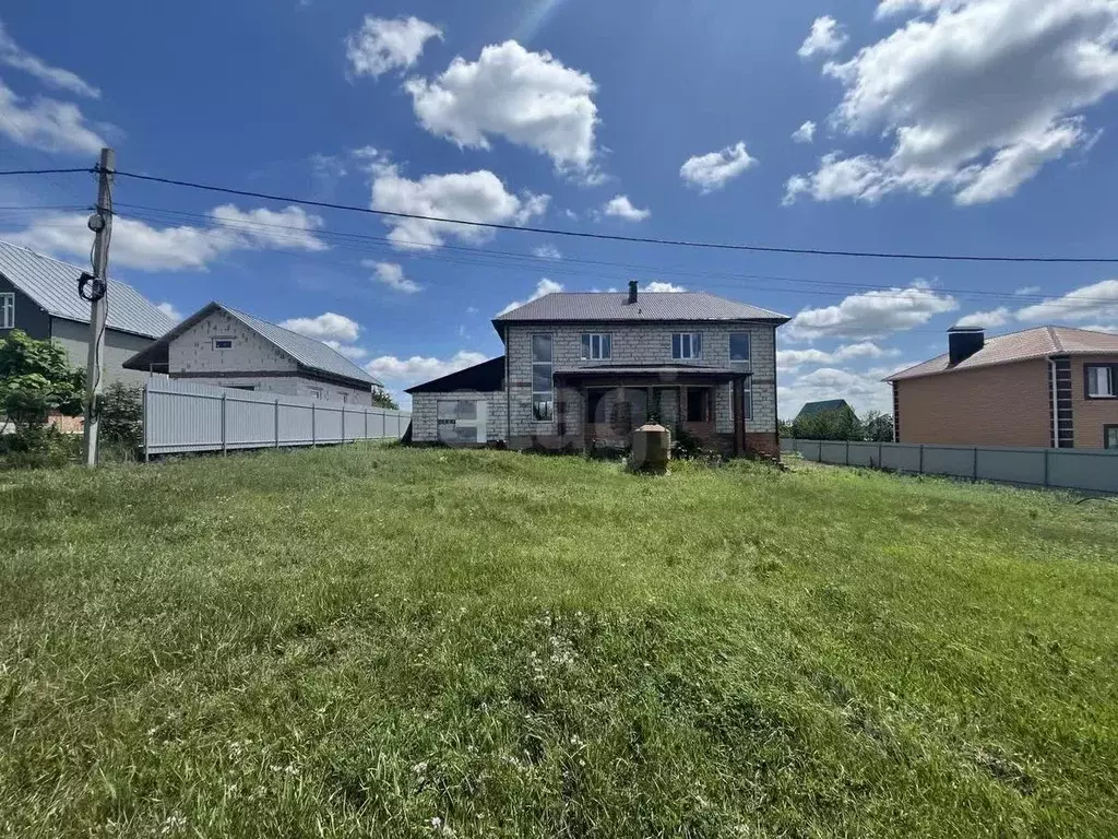 Дом в Белгородская область, Белгородский район, Комсомольское с/пос, ... - Фото 1