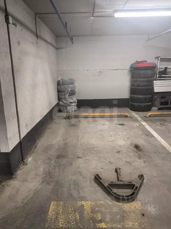 Гараж в Тюменская область, Тюмень ул. Тимофея Чаркова, 79с1 (159 м) - Фото 1