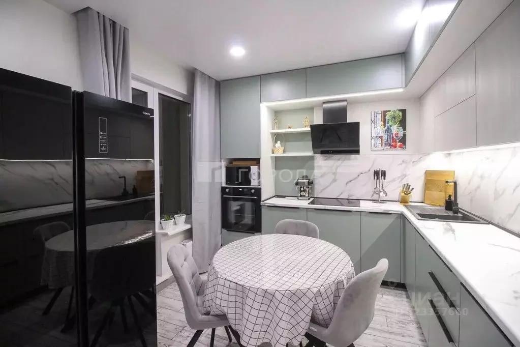 2-к кв. Алтайский край, Барнаул ул. Солнечная Поляна, 94к2 (54.0 м) - Фото 1