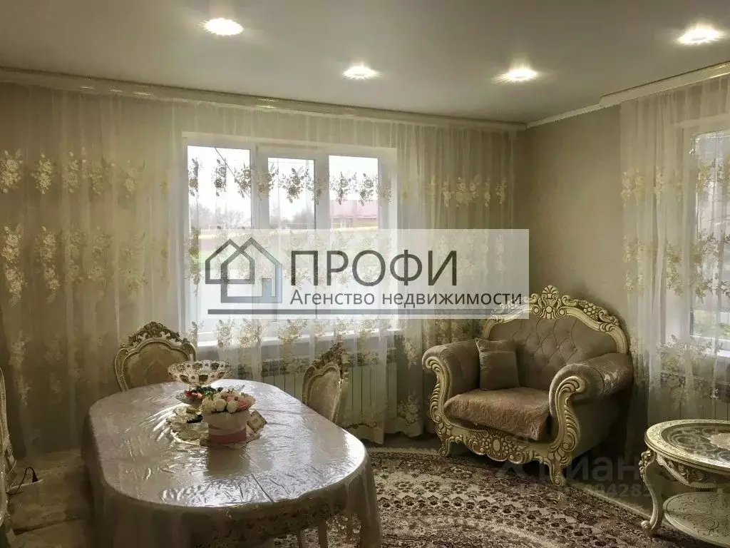 Дом в Белгородская область, Новооскольский городской округ, с. ... - Фото 0