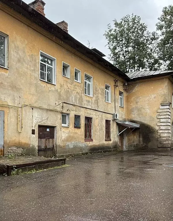 Комната 17,6 м в 3-к., 2/2 эт. - Фото 0