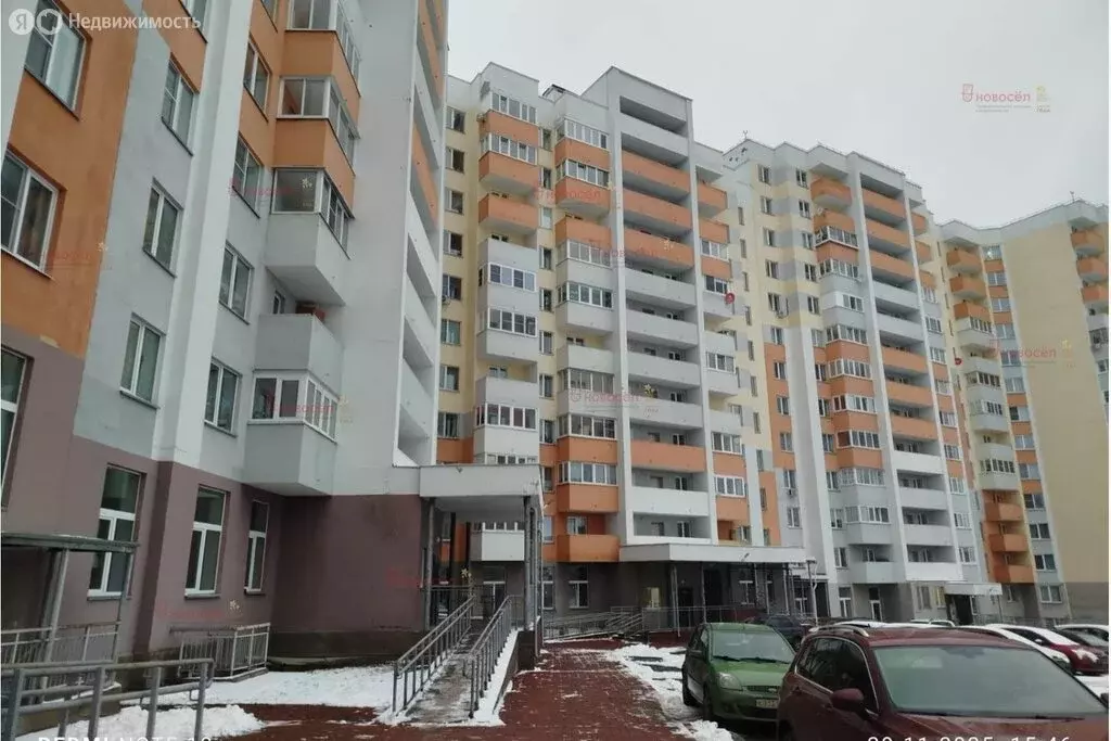 Квартира-студия: Екатеринбург, Круговая улица, 18 (36 м) - Фото 2