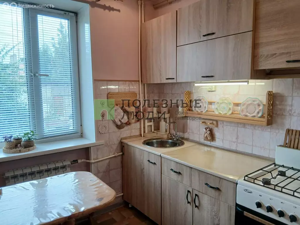 2-комнатная квартира: Орёл, Карачевский переулок, 2 (48 м) - Фото 0