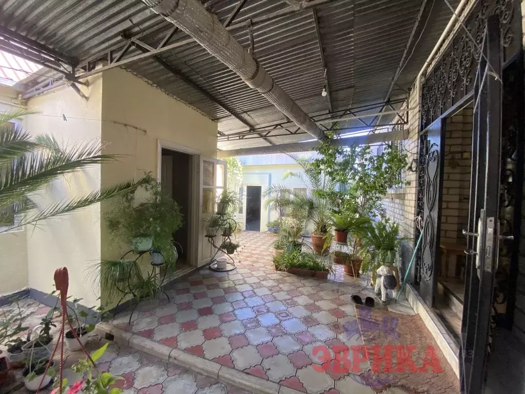 Дом в Краснодарский край, Крымск Ставропольская ул. (100 м) - Фото 1