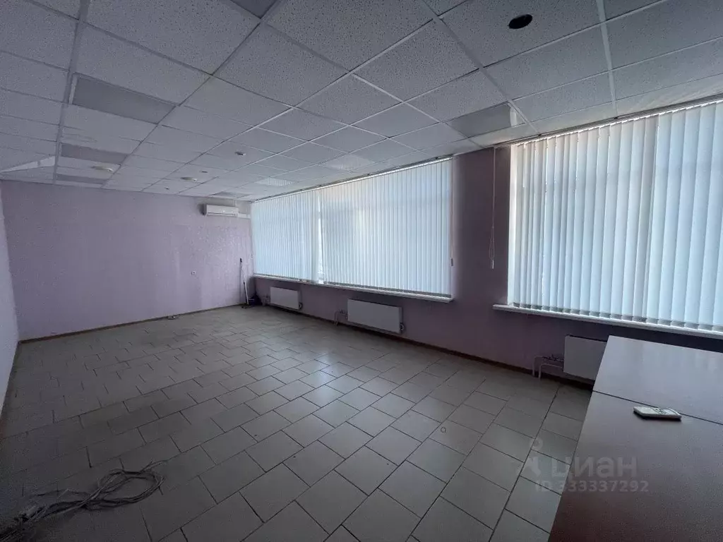 Офис в Белгородская область, Старый Оскол Буденного мкр, 16 (36 м) - Фото 1