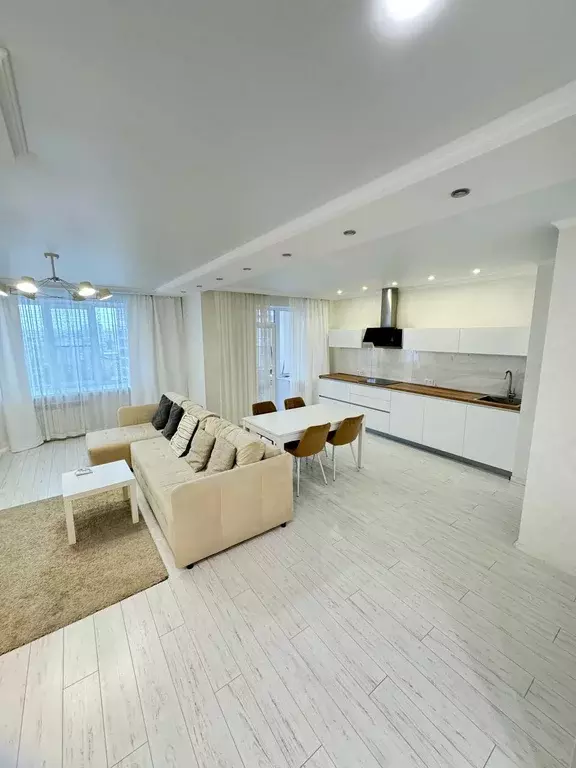 Продаётся 2-к квартира, 68 м - Фото 0