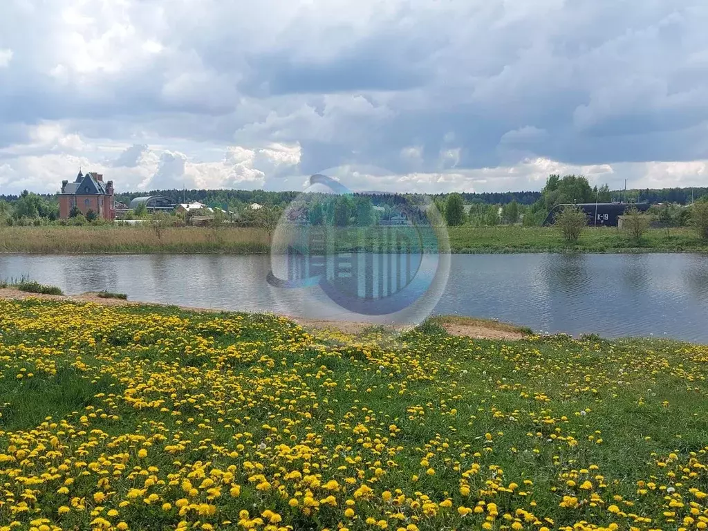 Участок в Московская область, Мытищи городской округ, д. Никульское ... - Фото 1