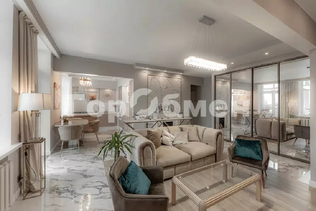 Продается 3-комнатная квартира - Фото 1