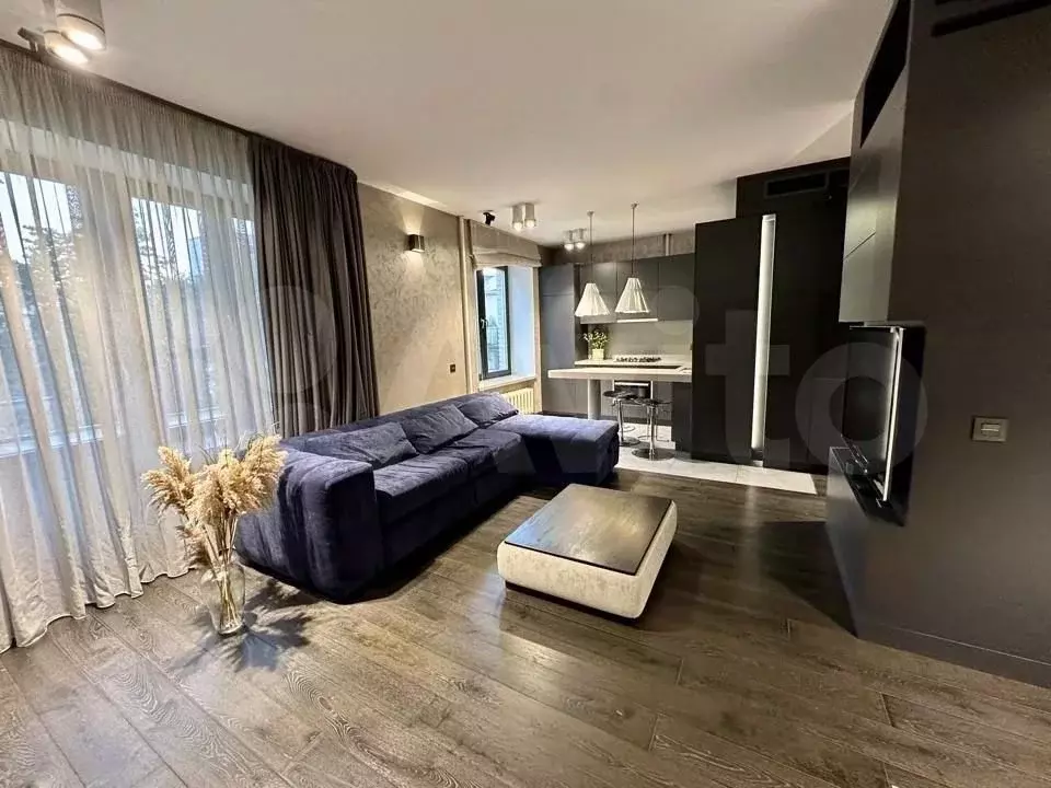 2-к. квартира, 67 м, 4/9 эт. - Фото 0