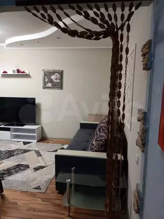 1-к. квартира, 35 м, 2/5 эт. - Фото 0