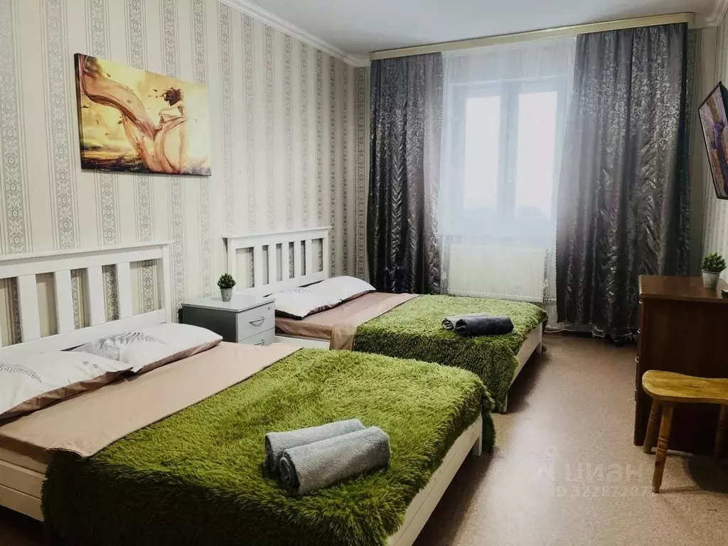 3-к кв. Ямало-Ненецкий АО, Новый Уренгой Тундровая ул., 8 (70.0 м) - Фото 1