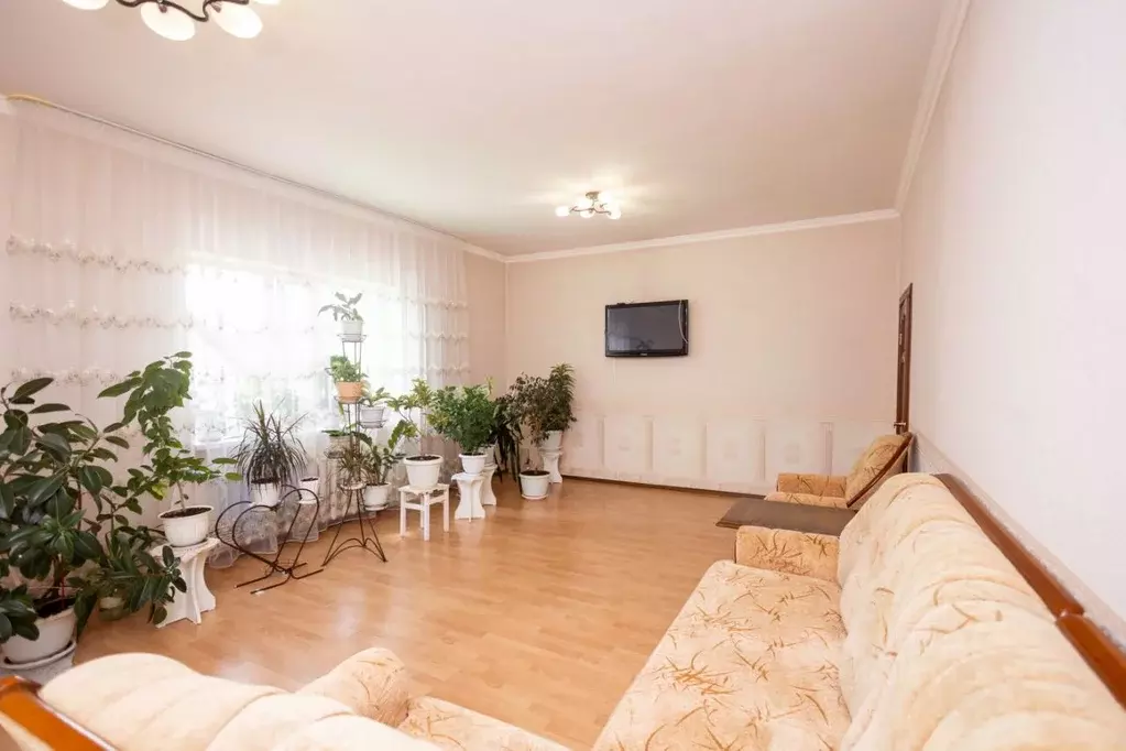 Дом в Оренбургская область, Оренбург Ростоши мкр, ул. Самарская, 32 ... - Фото 1