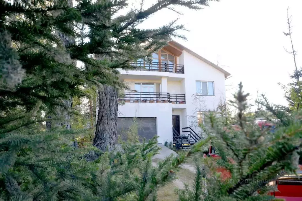 Дом в Саха (Якутия), Якутск ул. Лонгинова, 55/4 (349 м) - Фото 0