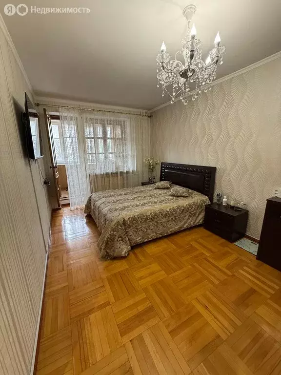 3-комнатная квартира: Кисловодск, улица Орджоникидзе, 44 (84.3 м) - Фото 1