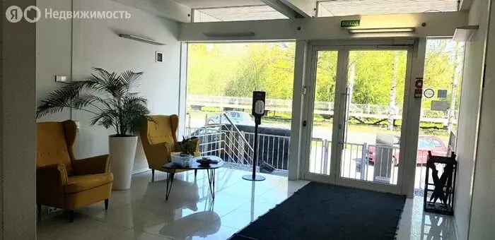 Торговая площадь (946 м) - Фото 2