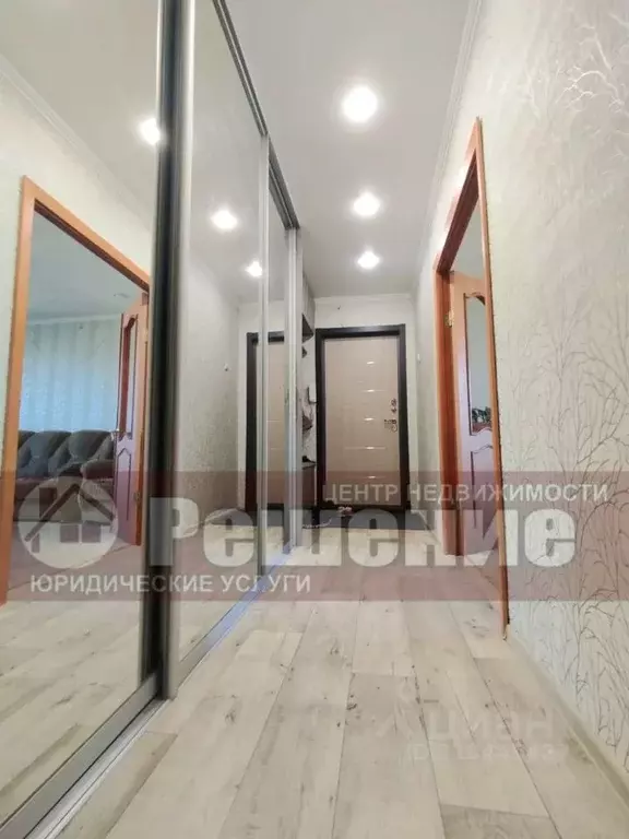 3-к кв. Челябинская область, Копейск пос. Октябрьский, ул. Ленина, 18 ... - Фото 0