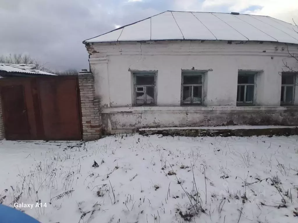 Дом в Тамбовская область, Первомайский муниципальный округ, с. ... - Фото 1