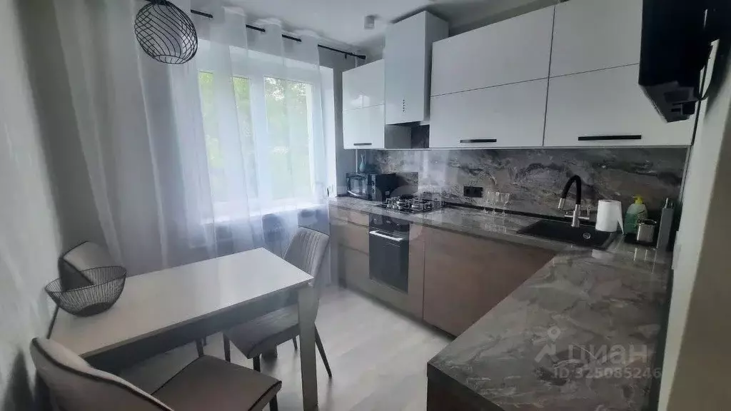 2-к кв. Краснодарский край, Геленджик ул. Грибоедова, 52 (47.2 м) - Фото 2