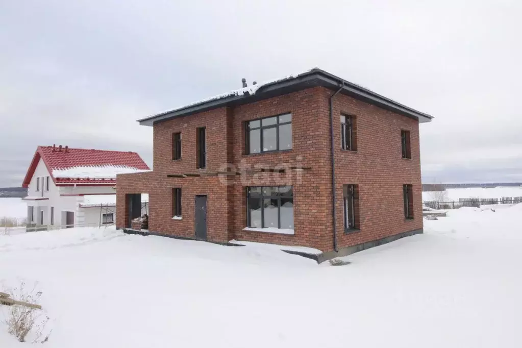 Дом в Свердловская область, Нижний Тагил Крайняя ул. (239 м) - Фото 0