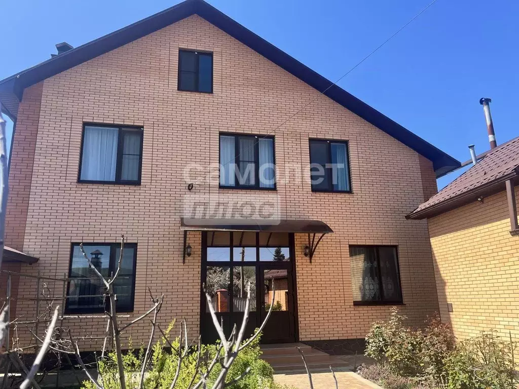 Коттедж в Краснодарский край, Апшеронск ул. 9 Января, 136 (234 м) - Фото 2