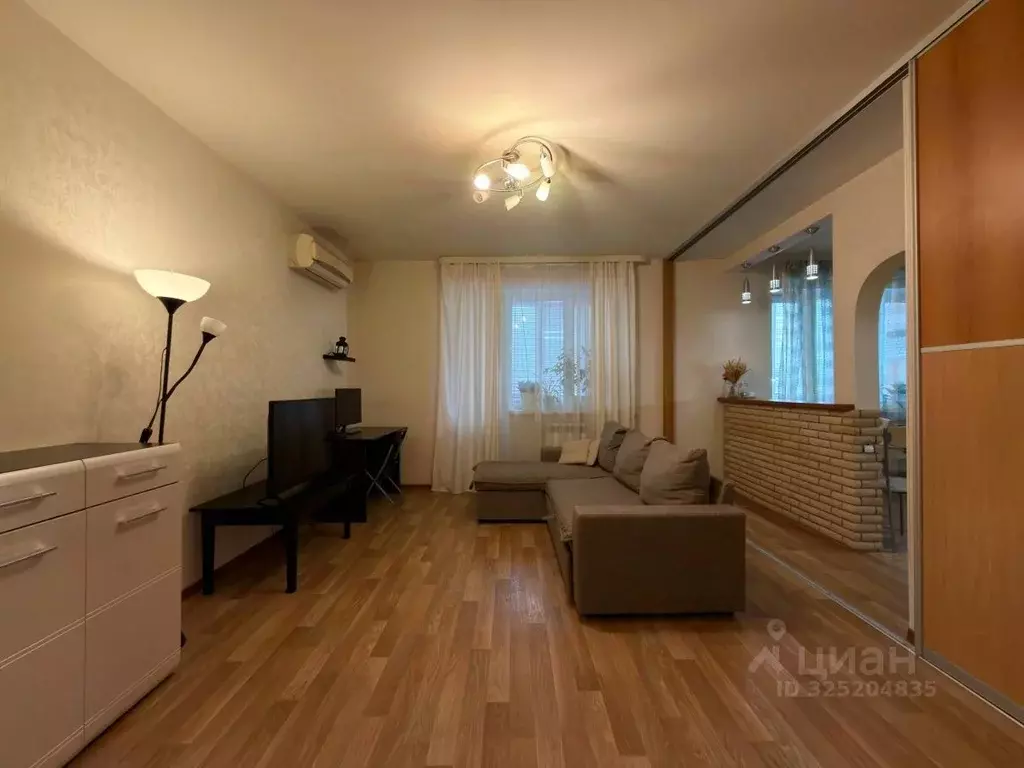 1-к кв. Самарская область, Самара ул. Тухачевского, 22 (69.5 м) - Фото 1