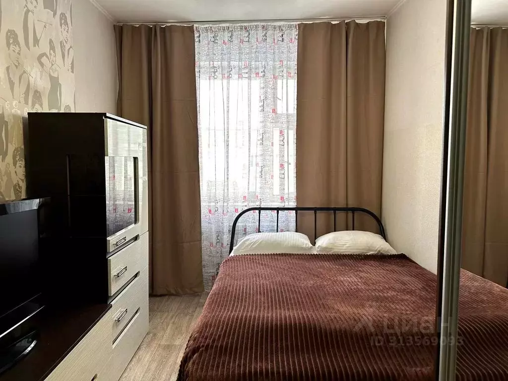 2-к кв. Кемеровская область, Юрга бул. Металлургов, 2 (55.0 м) - Фото 0